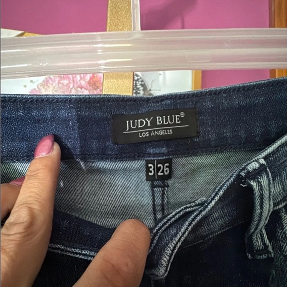 Judy Blue Distressed Blue Jeans - Picture 2 of 3